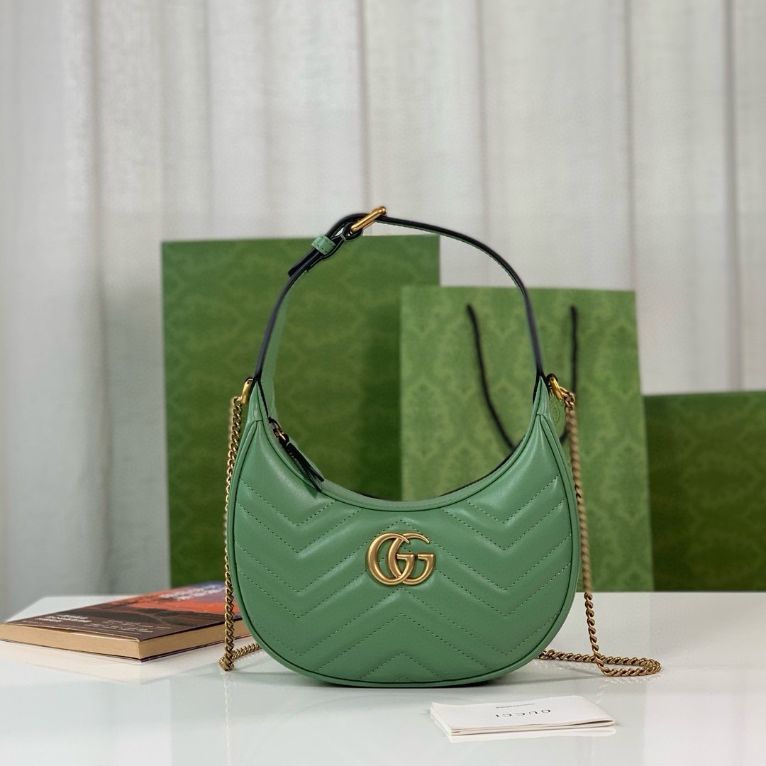 GG MARMONT HALF-MOON-SHAPED MINI BAG (Original Edition)