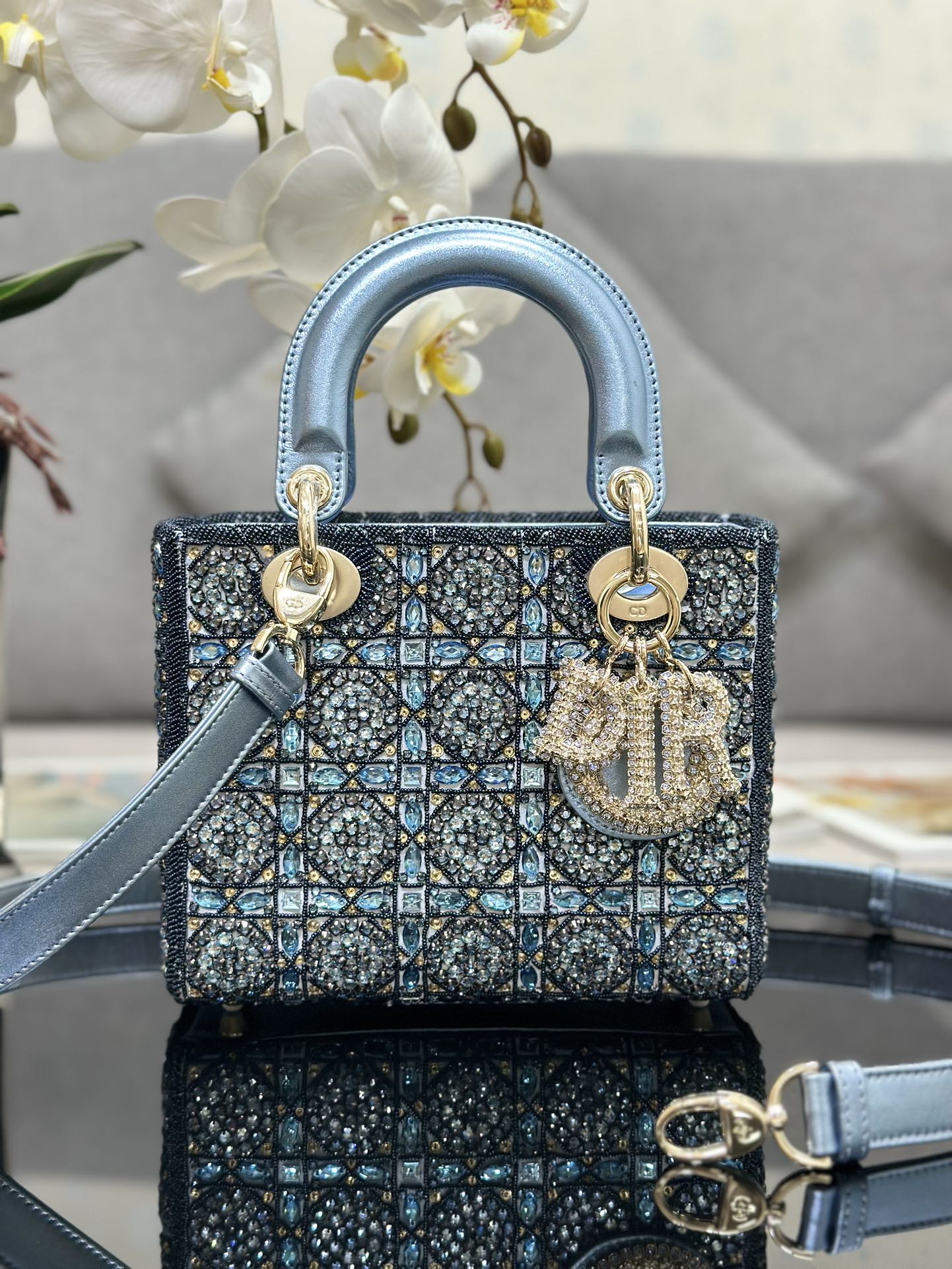 SMALL LADY DIOR BAG  (Limited edition)