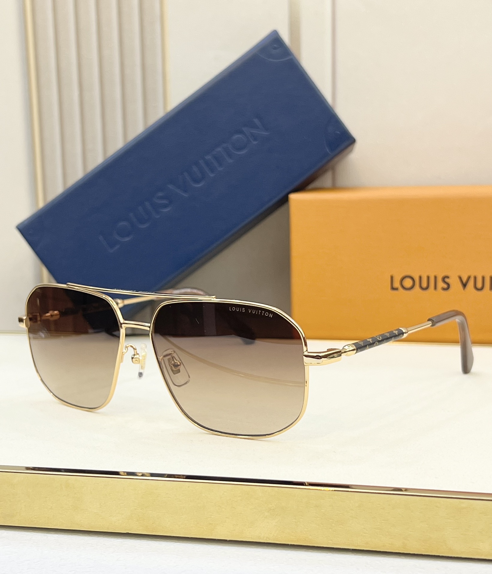 LOUIS VUITTO SUNGLASSES Z1267 (Original Edition)