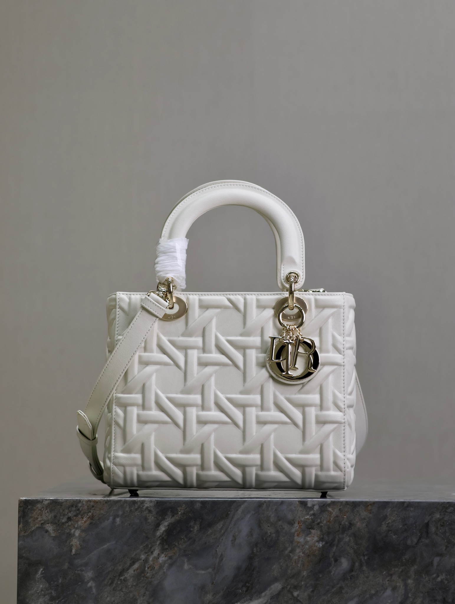 MEDIUM LADY DIOR BAG